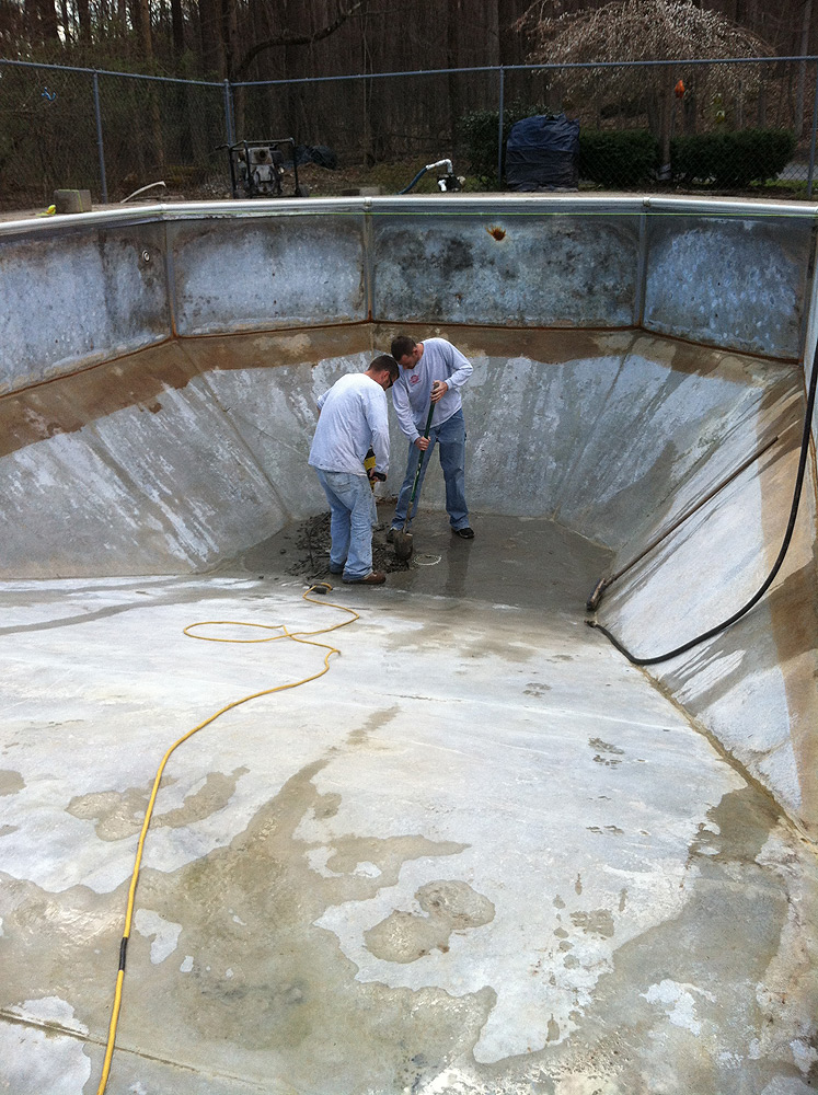 Raised Pool Bottom